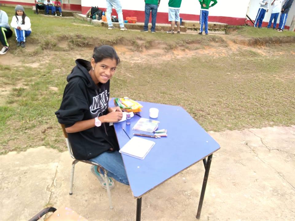 Manos Que Transforman Tu Institución En La Vereda Las Frías 02.jpg