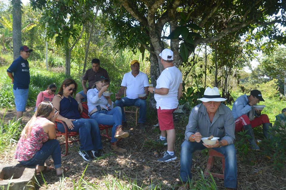 Programa cero pisos en tierra desde las margaritas 08.jpg